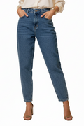 Women’s Comfort Baggy-Fit Jeans