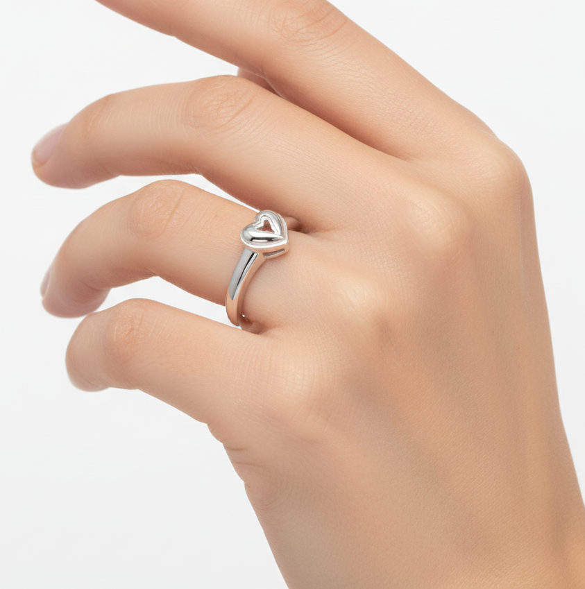 Heart Shaped Finger Ring